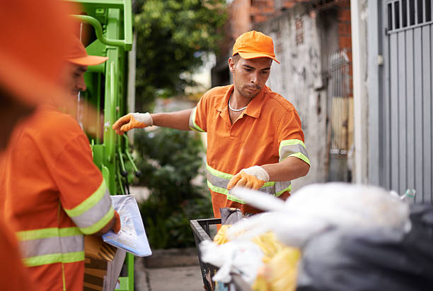 Best Commercial Cleanout Services  in Princevle, IL